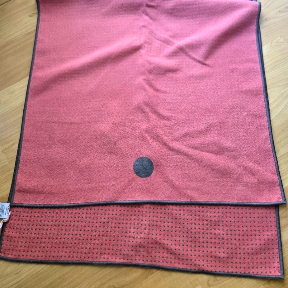 Manduka Hot Yoga Towel